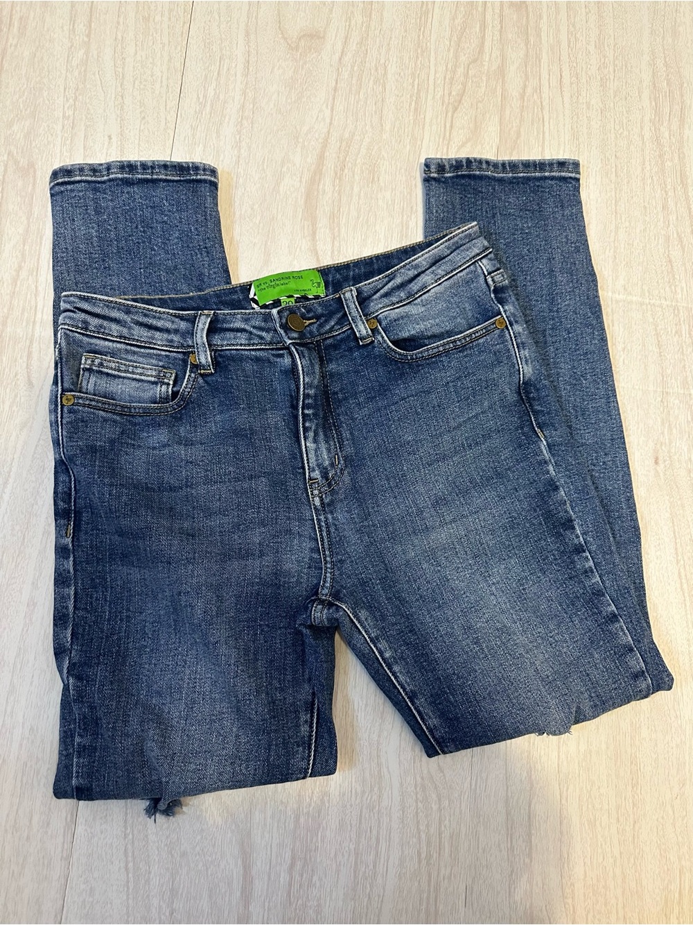 Women’s Stretch Skinny Jeans in Dark Blue Denim